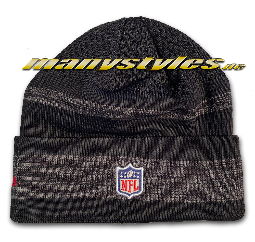 Tampa Bay Buccaneers NFL Tech Knit Beenie Black Black Graphite Red OTC von New Era Backview nflshieldlogo