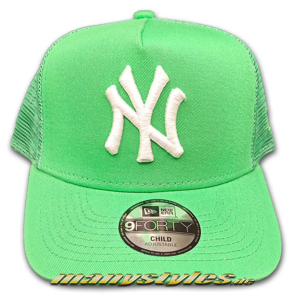 NY Yankees MLB 9FORTY Chyt Tonal Mesh Trucker Curved Visor Adjustable Snapback Cap Lime Green White von New Era